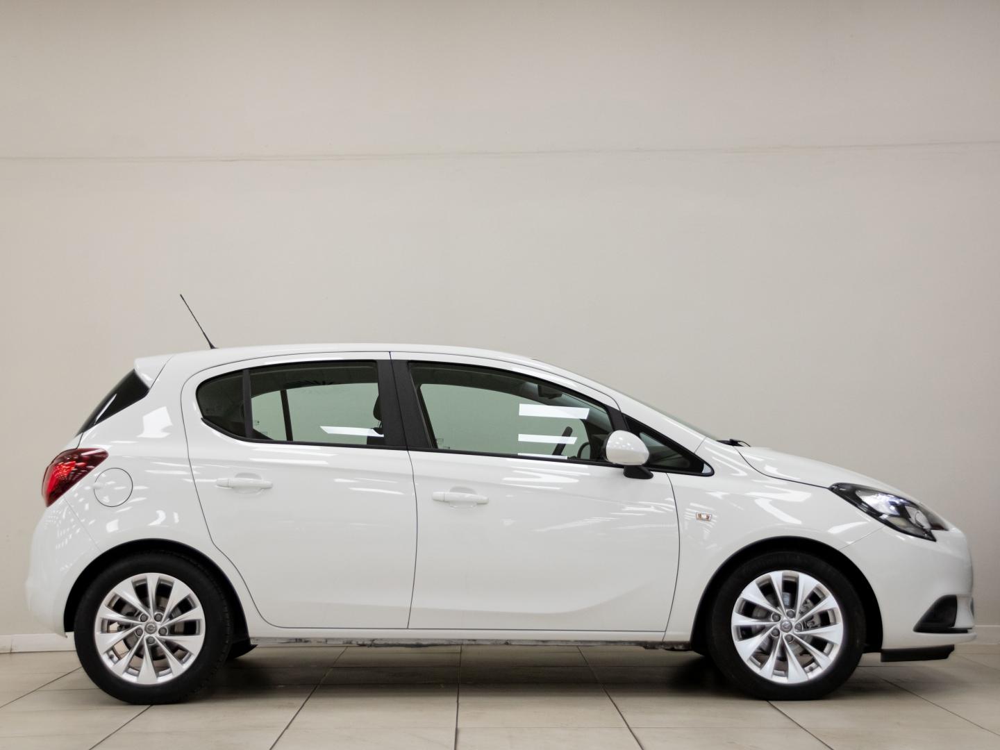 Opel Corsa 1.4 66kW (90CV) Selective GLP