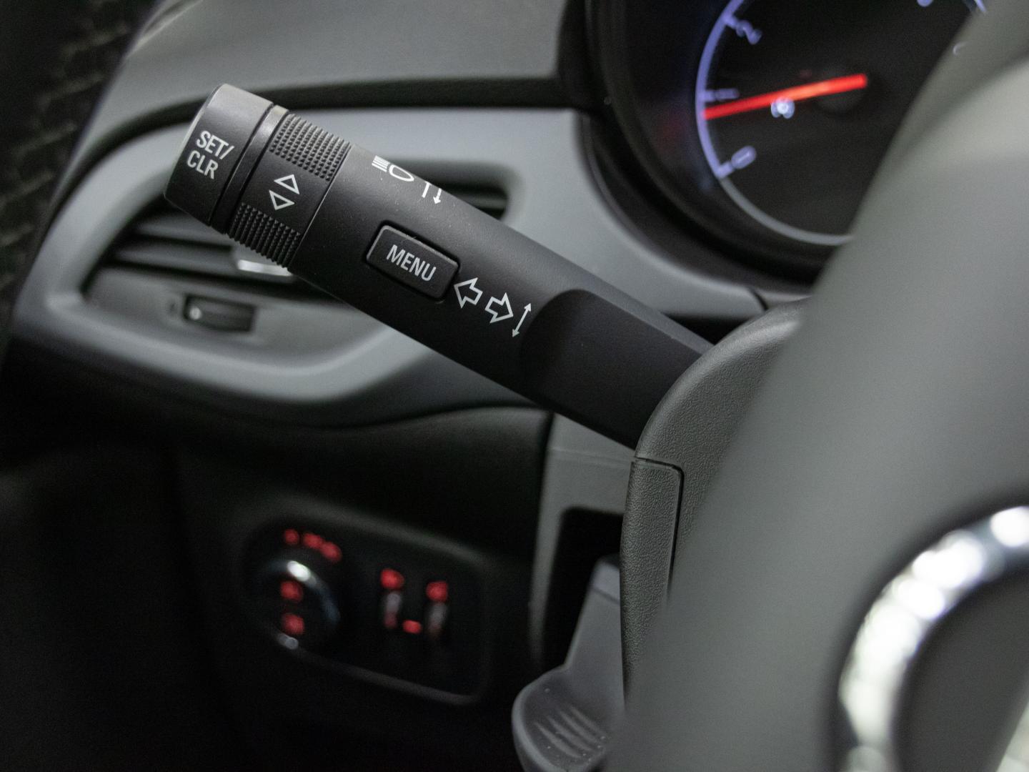 Opel Corsa 1.4 66kW (90CV) Selective GLP