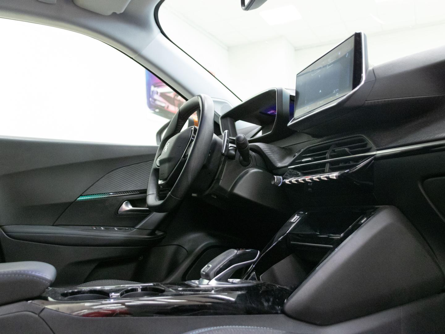 Peugeot 2008 Allure Pack Puretech 130 S&S EAT8