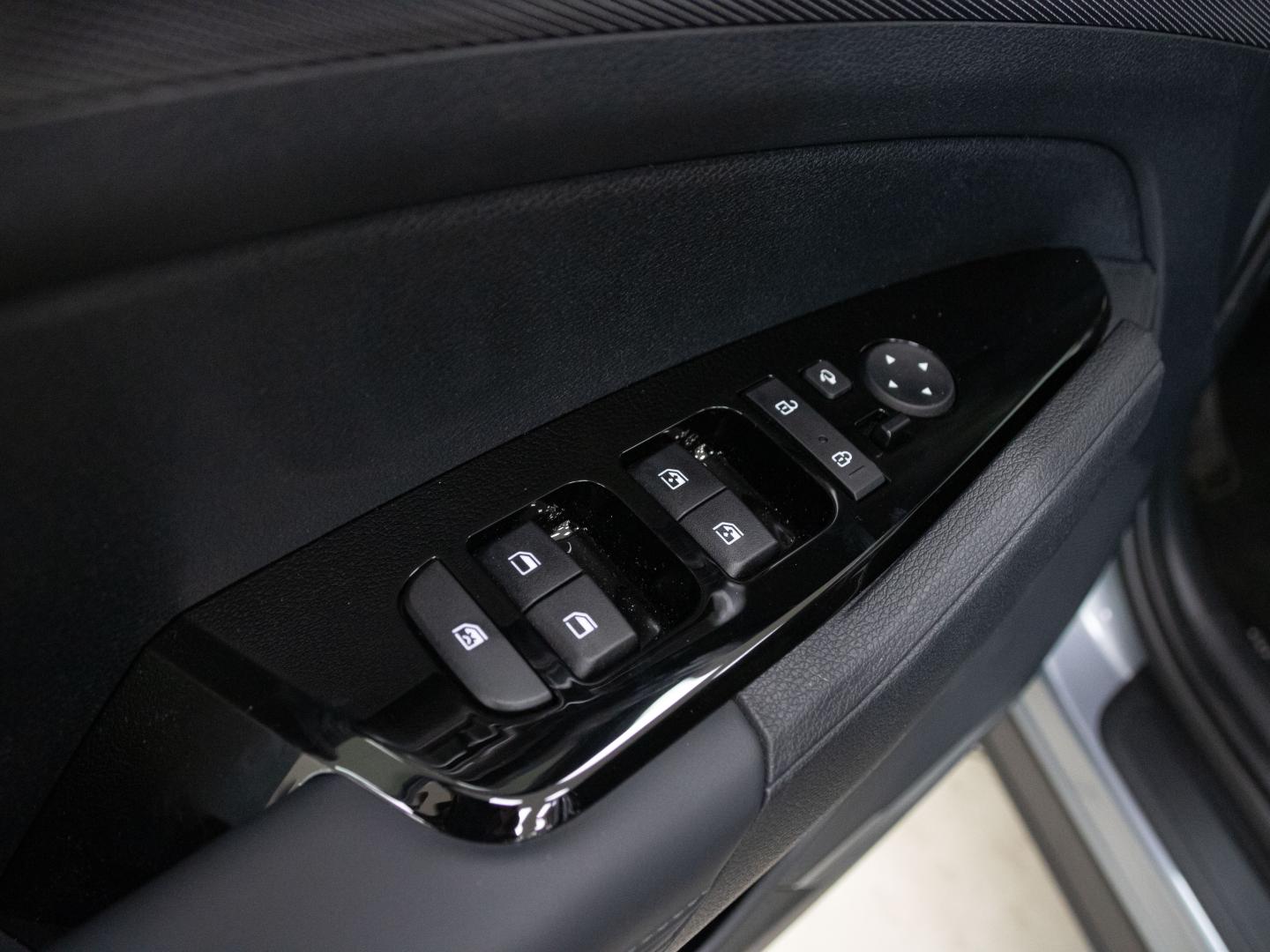 Kia Sportage 1.6 T-GDi HEV 171kW (230CV) Drive 4x2