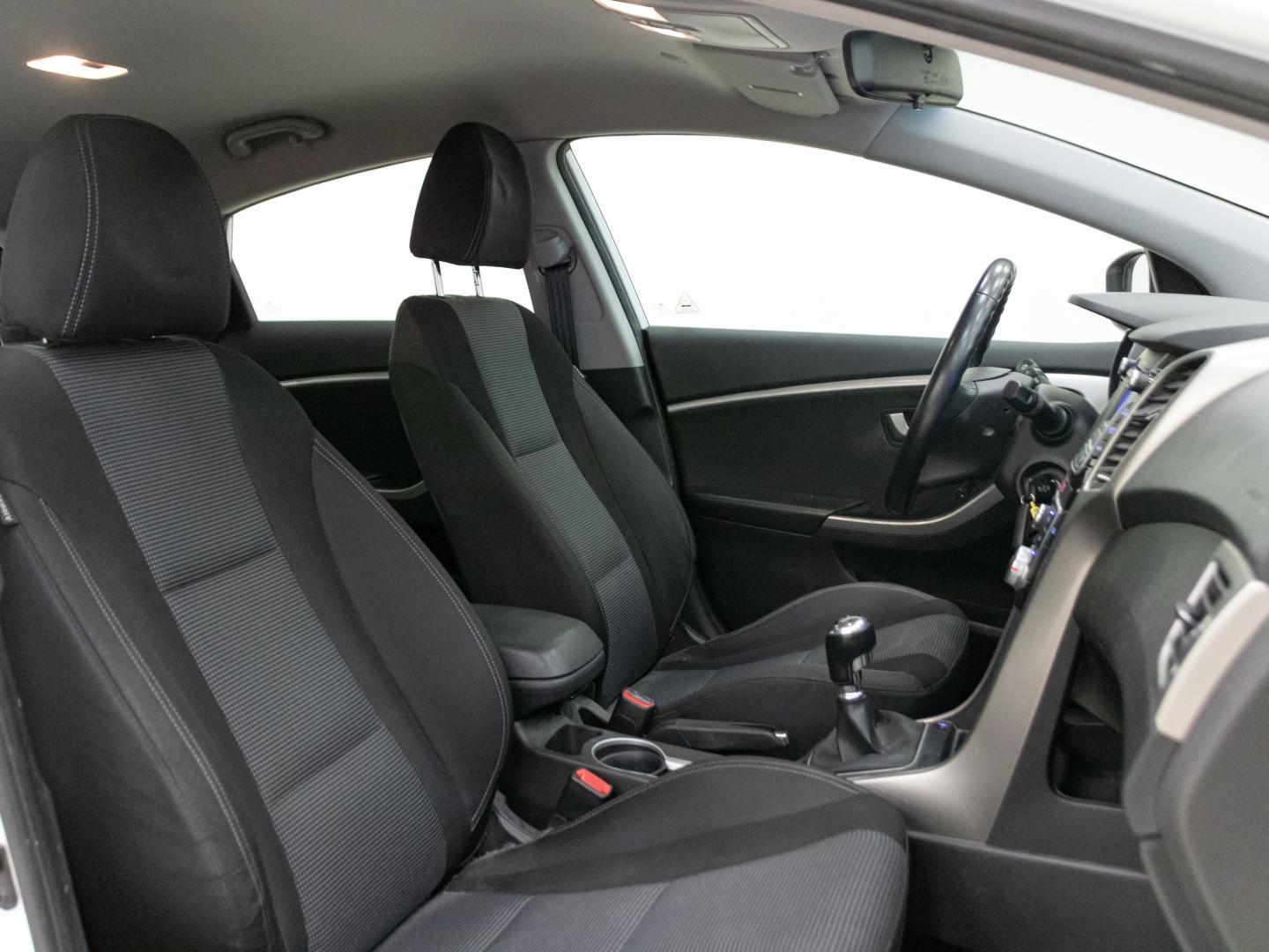 Hyundai i30 1.6 CRDi 110cv BlueDrive Tecno