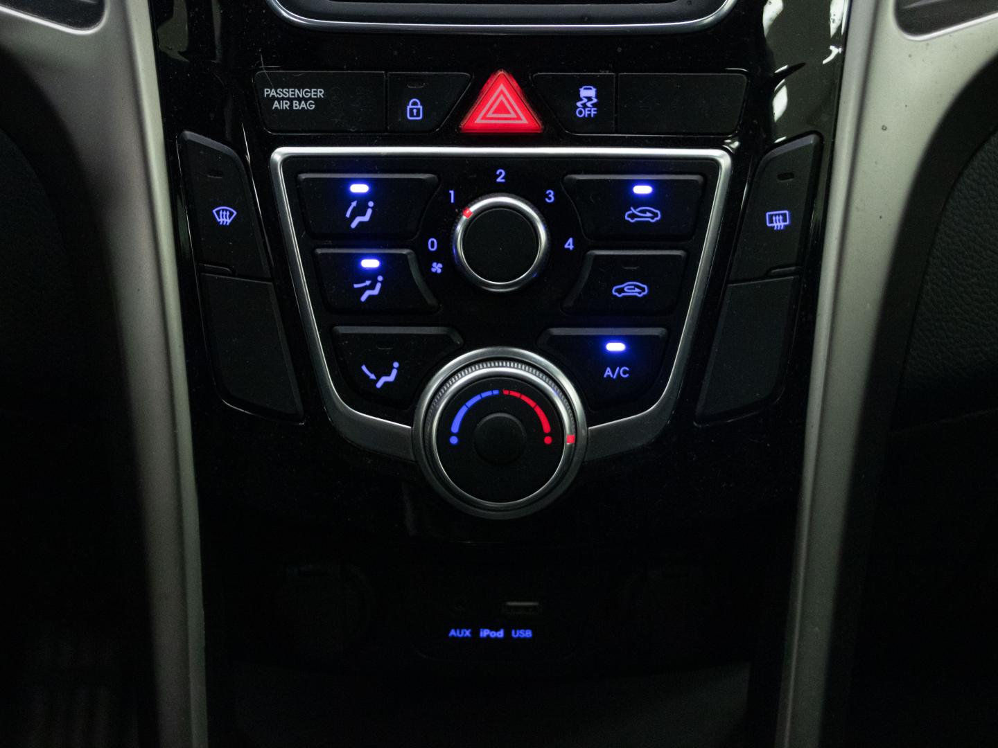 Hyundai i30 1.6 CRDi 110cv BlueDrive Tecno