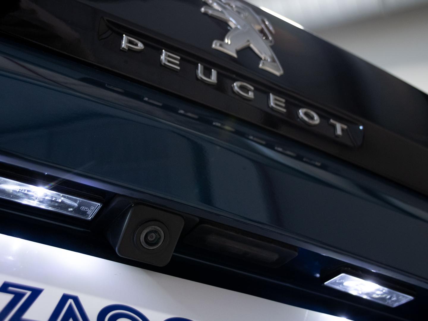 Peugeot 3008 Plug-in Hybrid 225 e-EAT8 Allure Pack