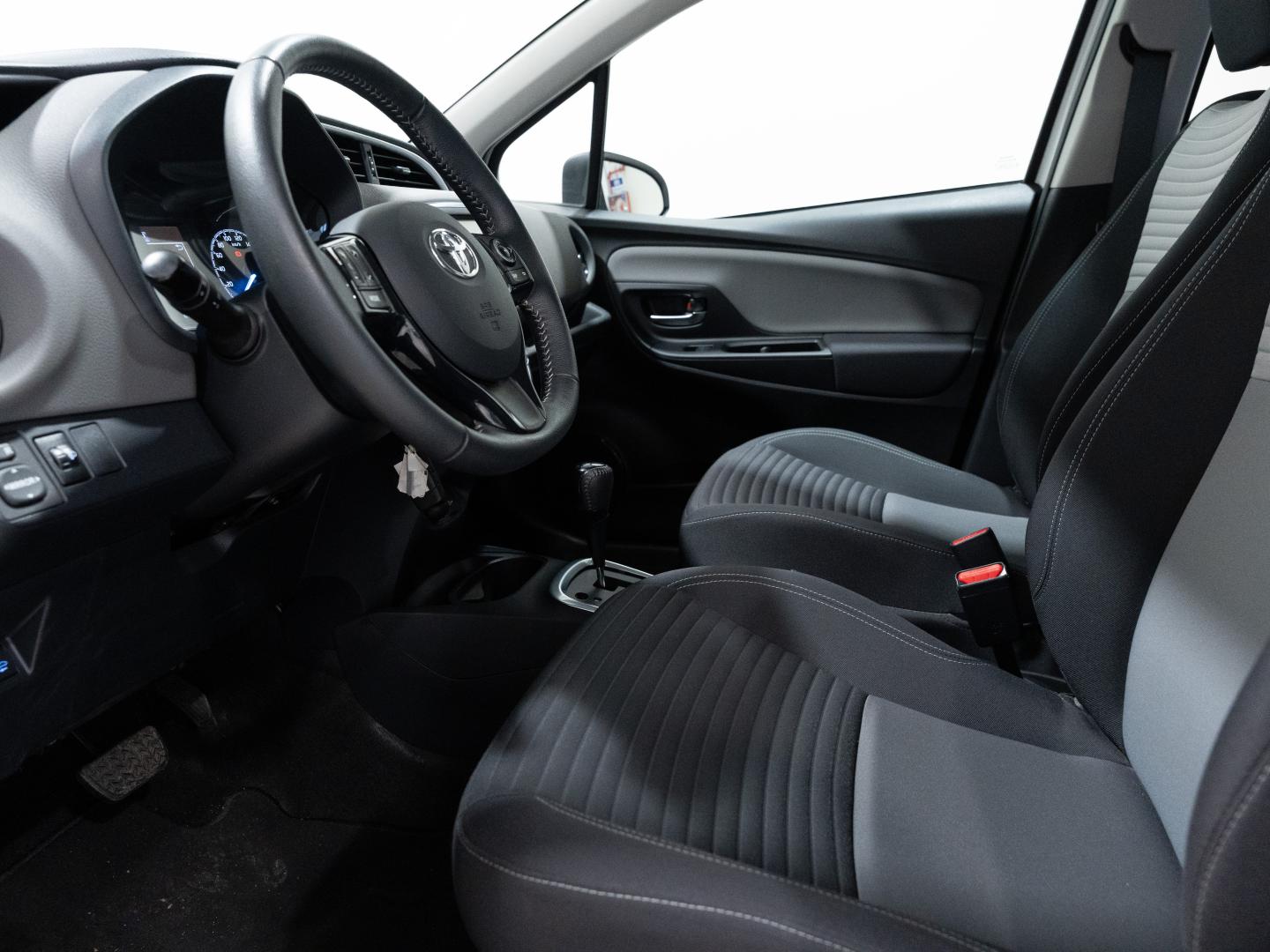 Toyota Yaris 1.5 100H Active