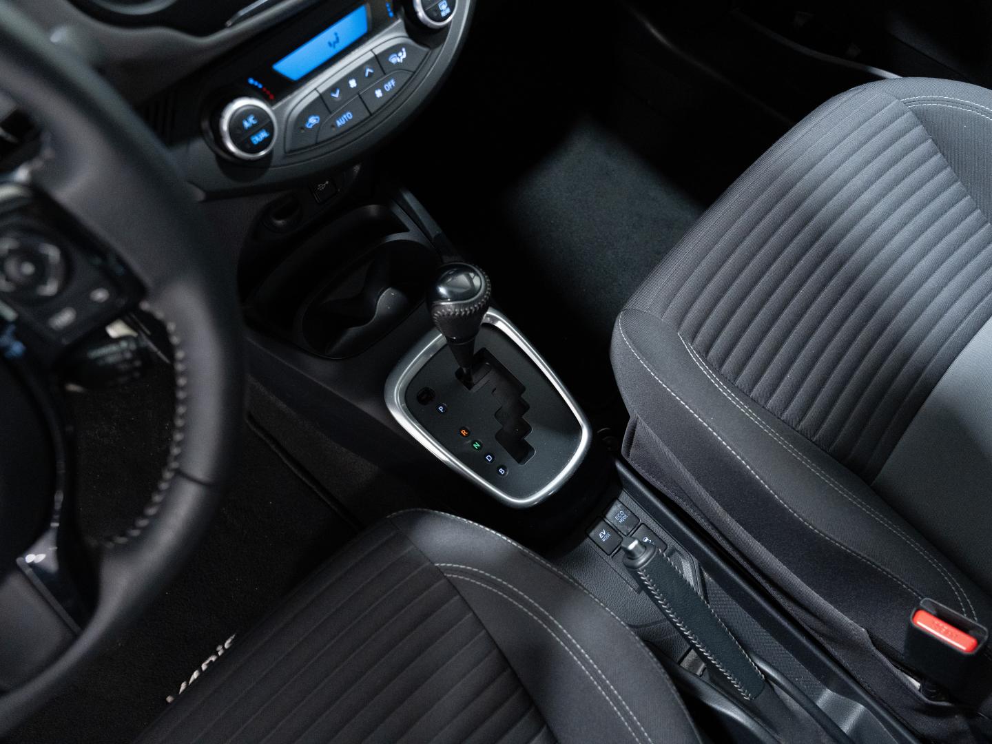 Toyota Yaris 1.5 100H Active