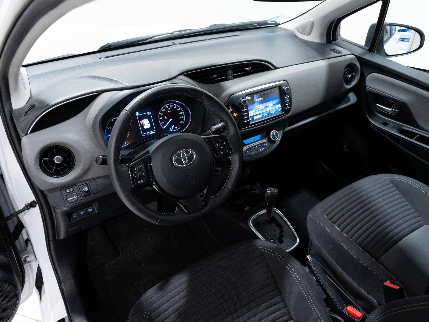 Toyota Yaris 1.5 100H Active