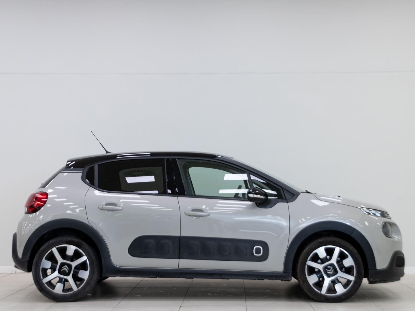 Citroen C3 PureTech 81KW (110CV) S&S SHINE