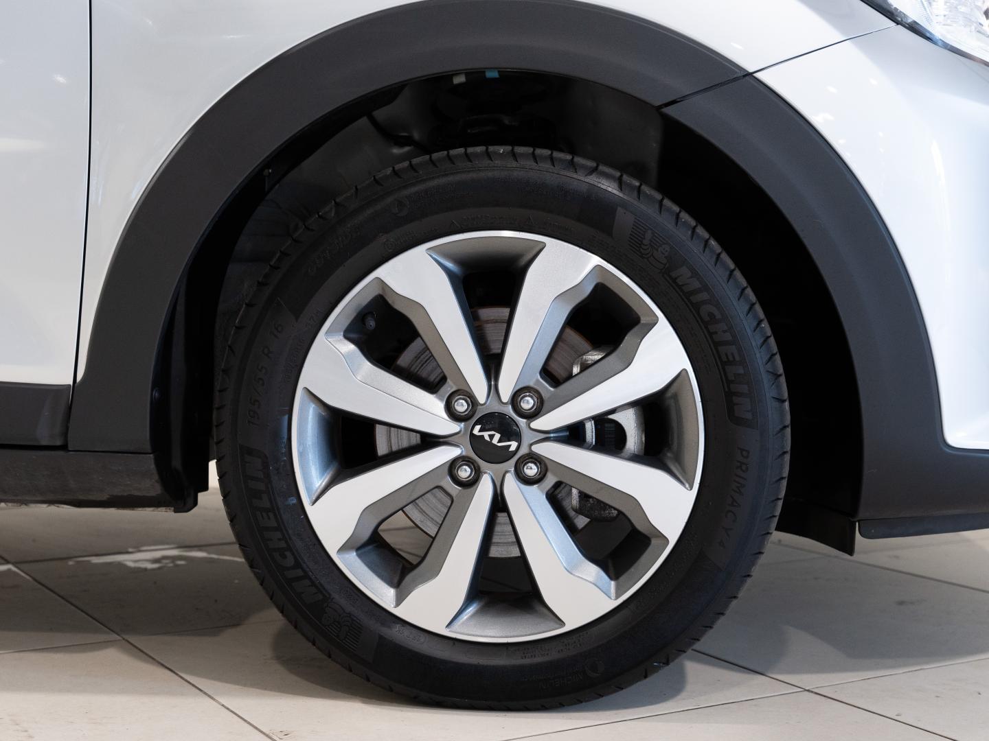 Kia Stonic 1.0 T-GDi 74kW (100CV) MHEV MT Concept