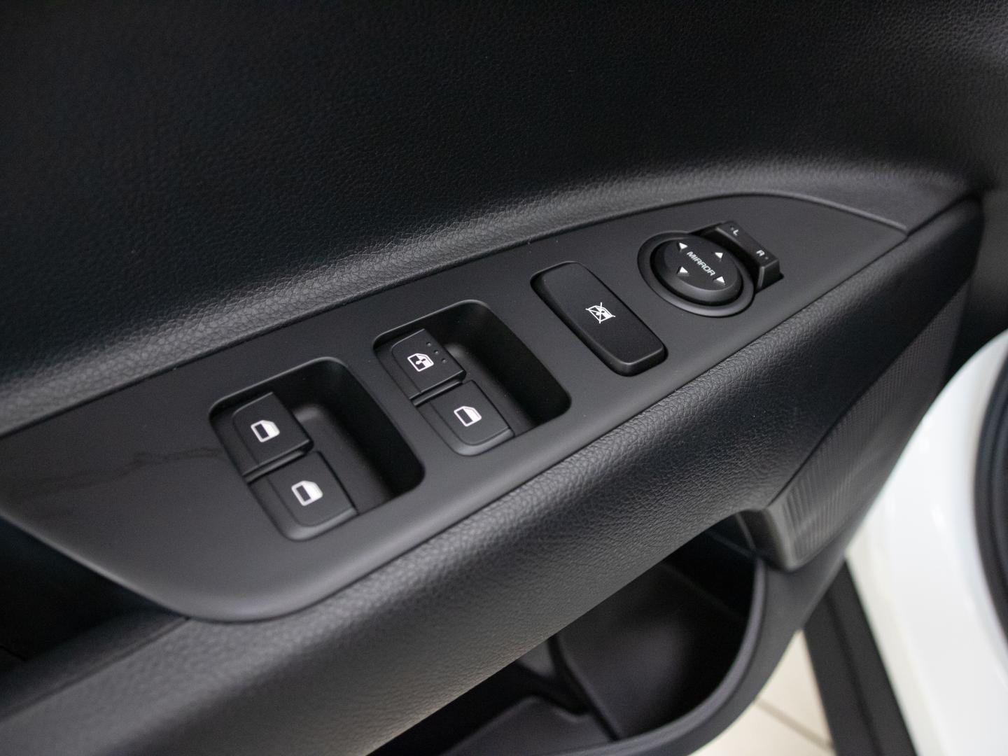 Kia Stonic 1.0 T-GDi 74kW (100CV) MHEV MT Concept