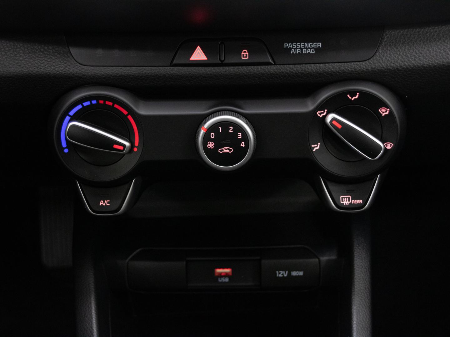 Kia Stonic 1.0 T-GDi 74kW (100CV) MHEV MT Concept