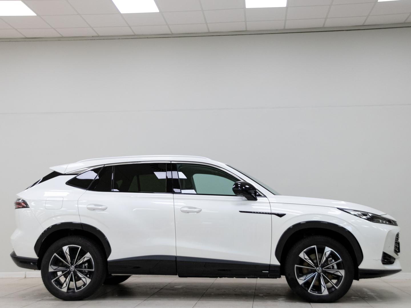 MG HS 1.5 Hybrid+Luxury