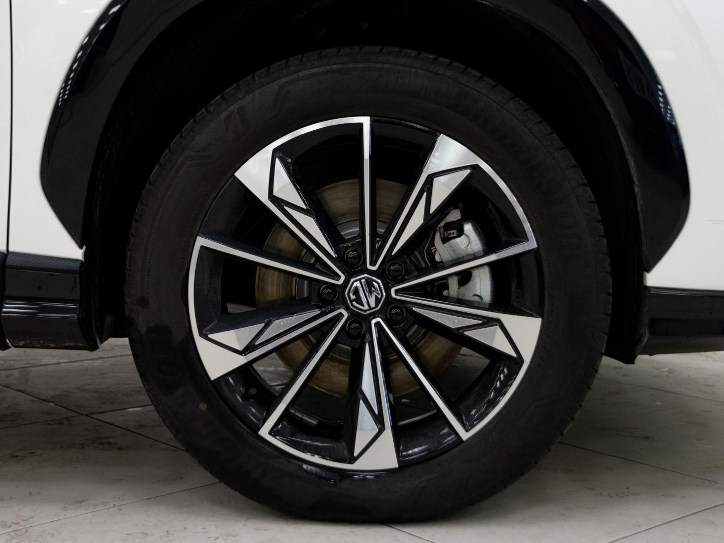 MG HS 1.5 Hybrid+Luxury