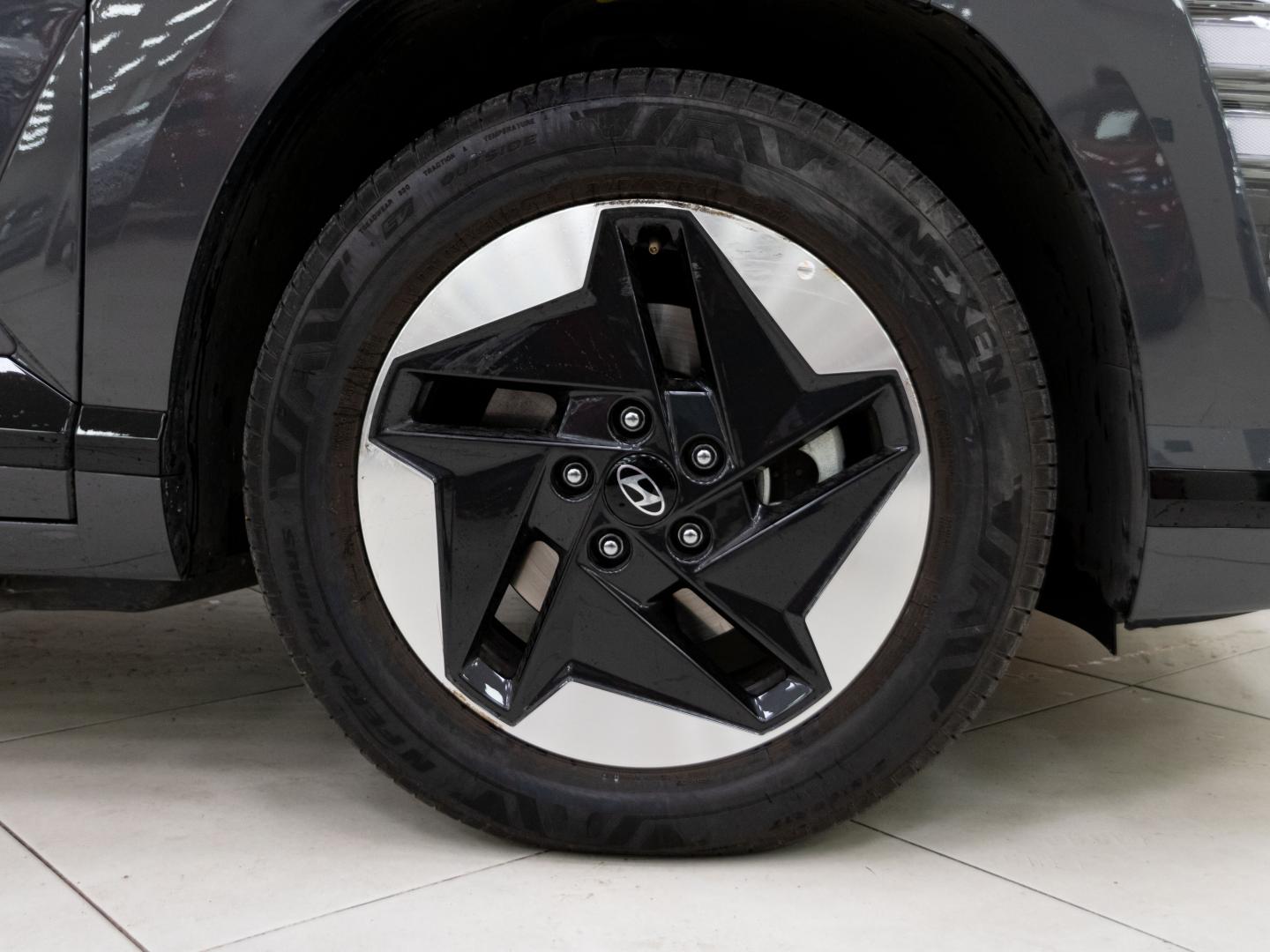 Hyundai Kona EV 150kW 65kWh Tecno 2C