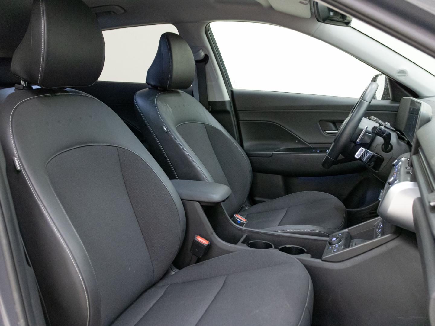 Hyundai Kona EV 150kW 65kWh Tecno 2C