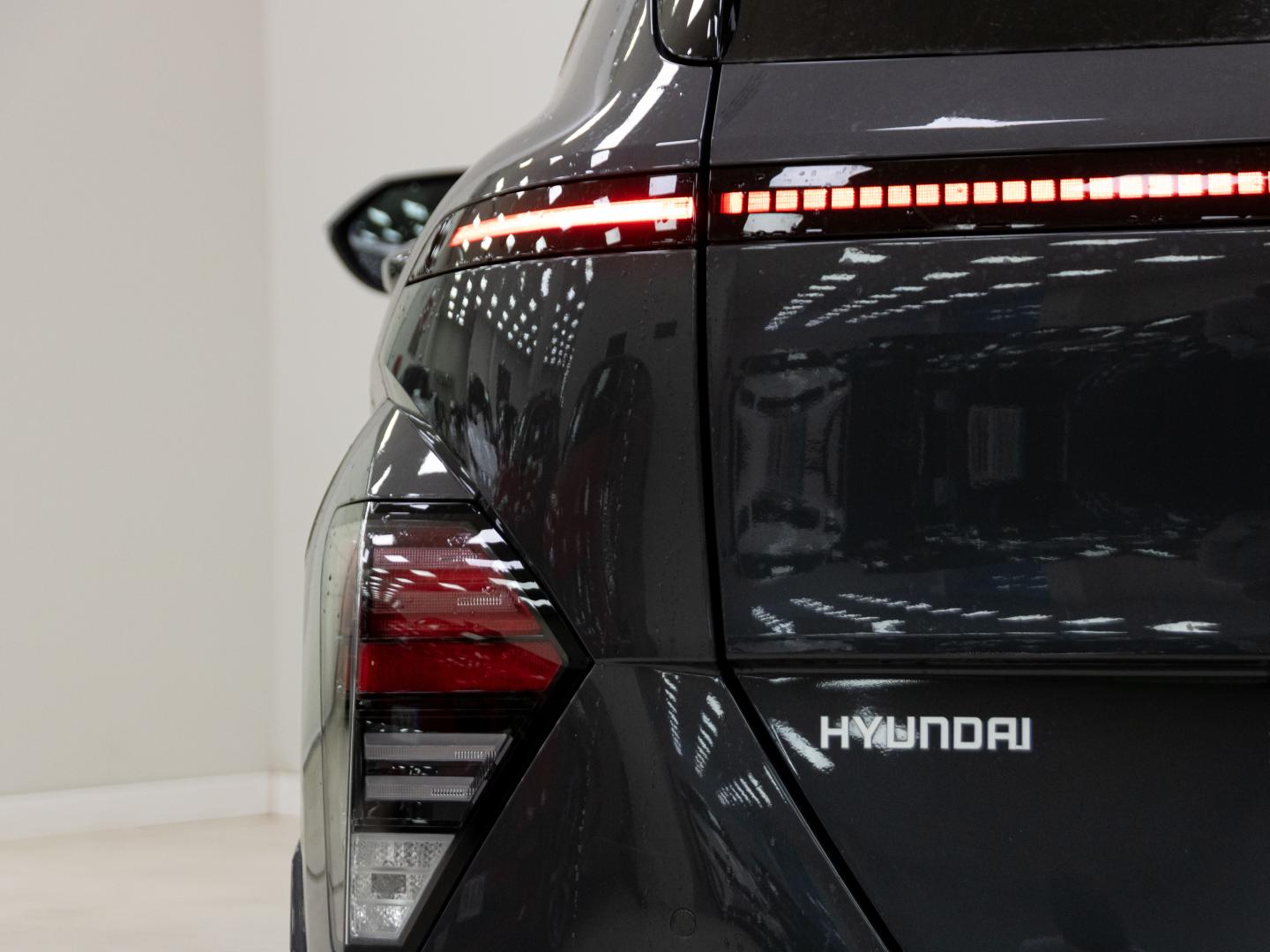 Hyundai Kona EV 150kW 65kWh Tecno 2C