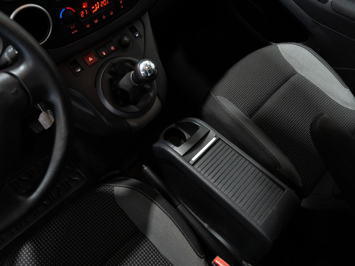 Peugeot Partner TEPEE Outdoor 1.6 BlueHDi 73KW (100CV)