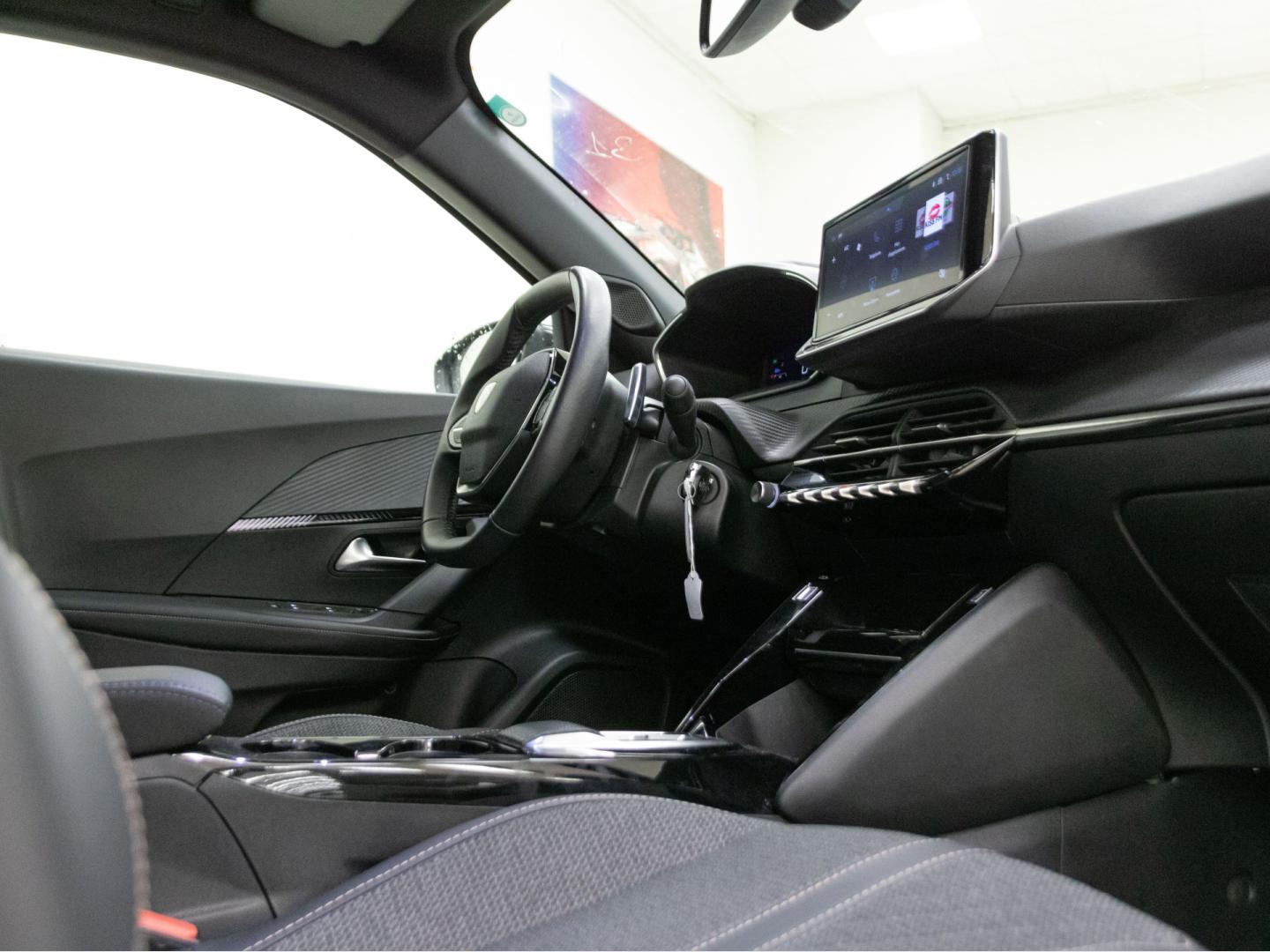 Peugeot 2008 N2008 Allure Hybrid 145 eDCS6