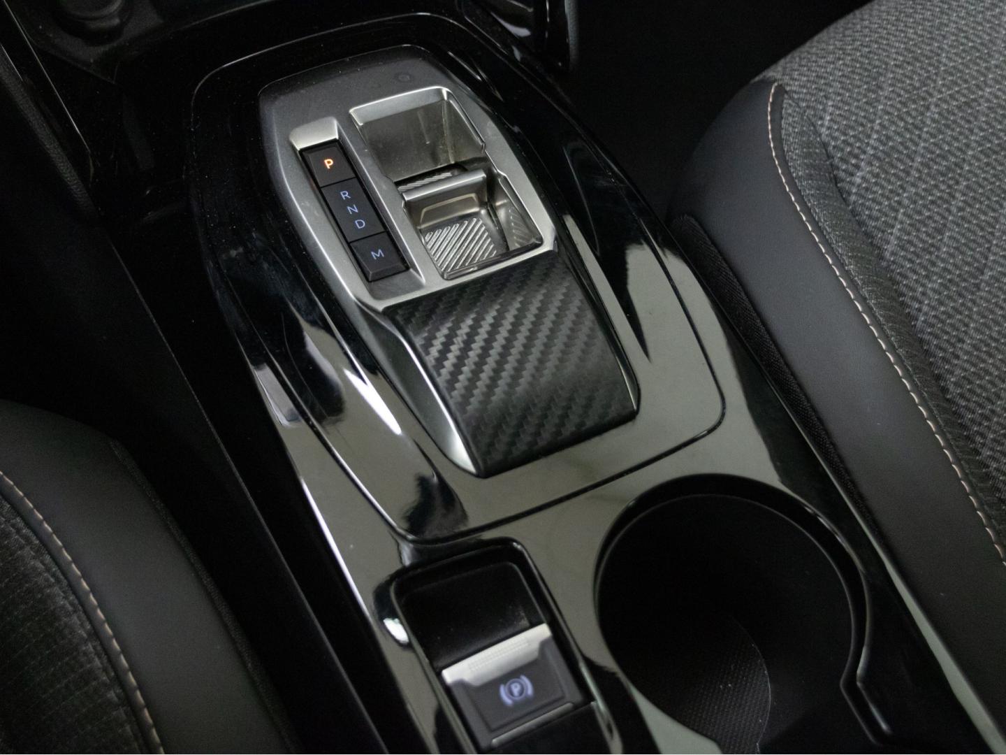Peugeot 2008 N2008 Allure Hybrid 145 eDCS6