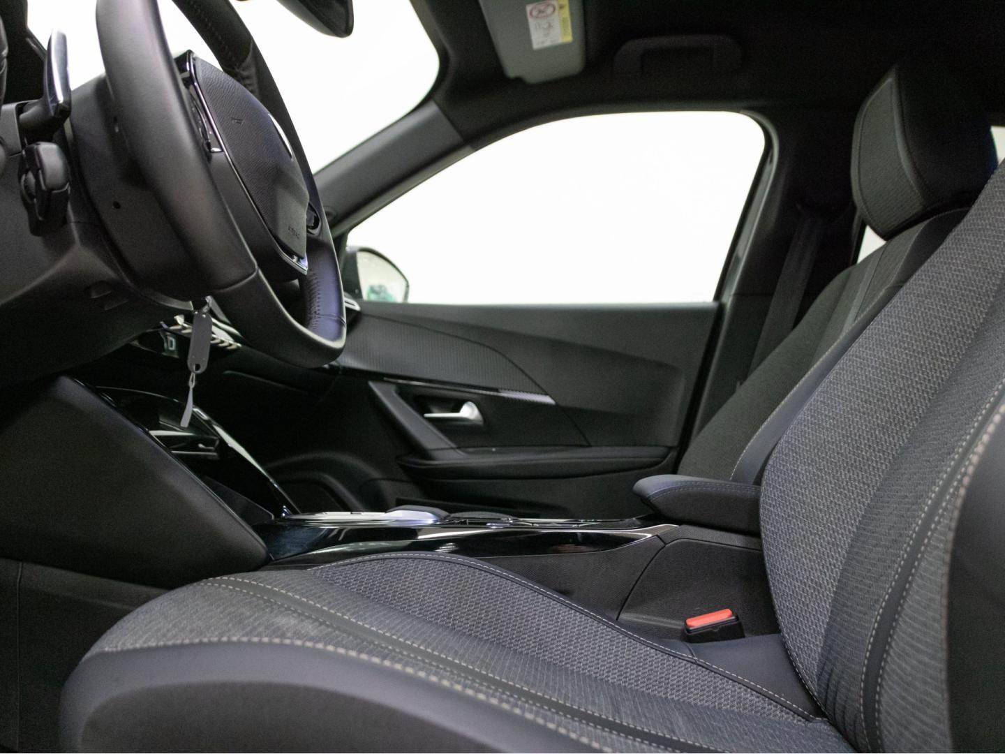 Peugeot 2008 N2008 Allure Hybrid 145 eDCS6