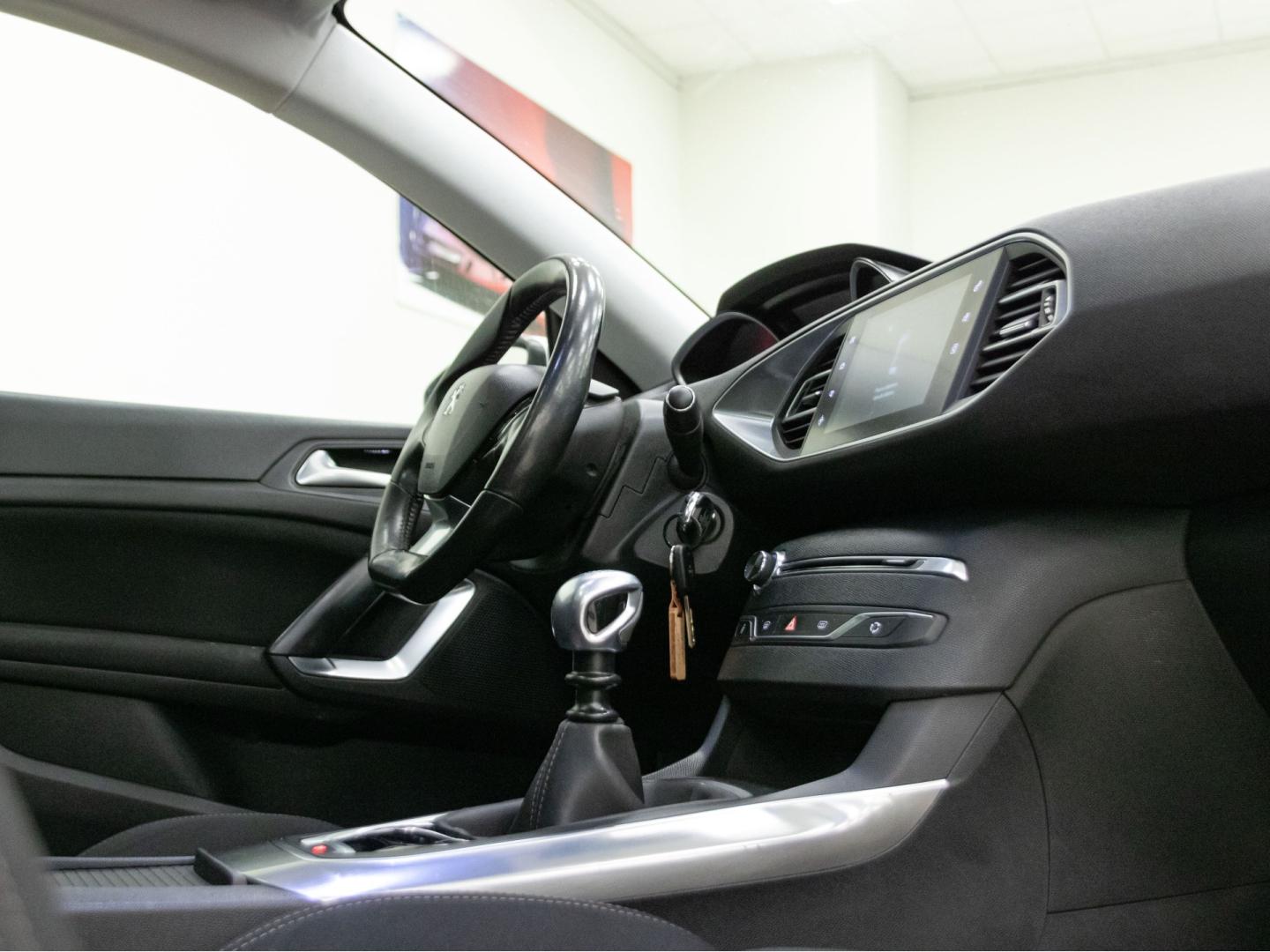 Peugeot 308 Nuevo 308 Allure 1.6 THP 125