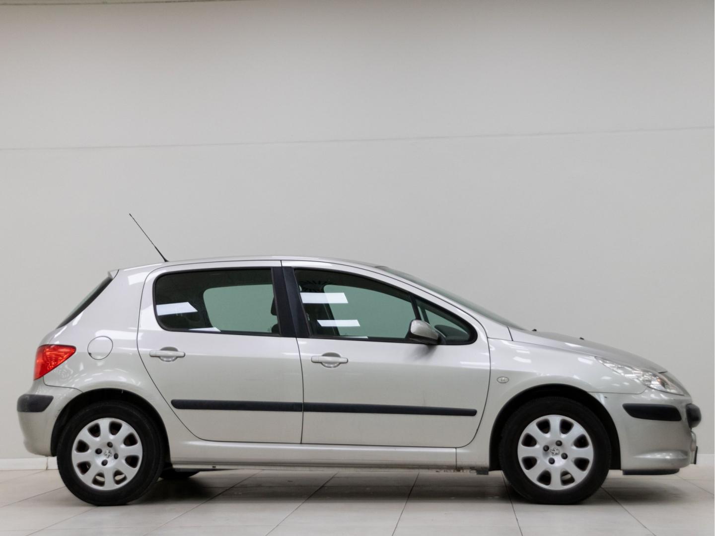 Peugeot 307 1.6 X-Line