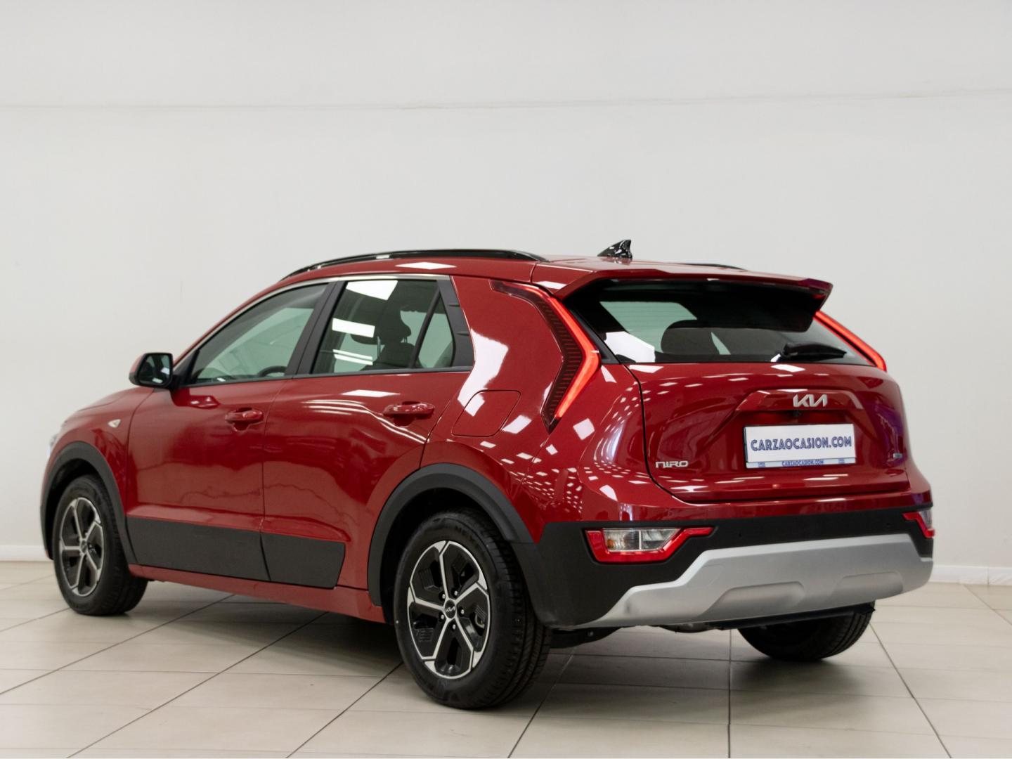 Kia Niro 1.6 GDi HEV 95kW (129CV) Concept