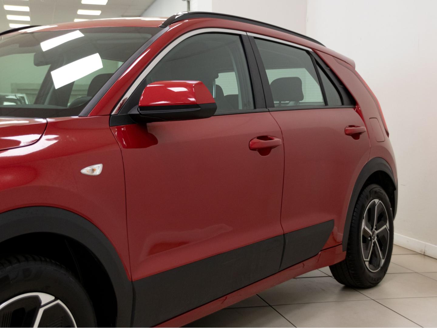 Kia Niro 1.6 GDi HEV 95kW (129CV) Concept