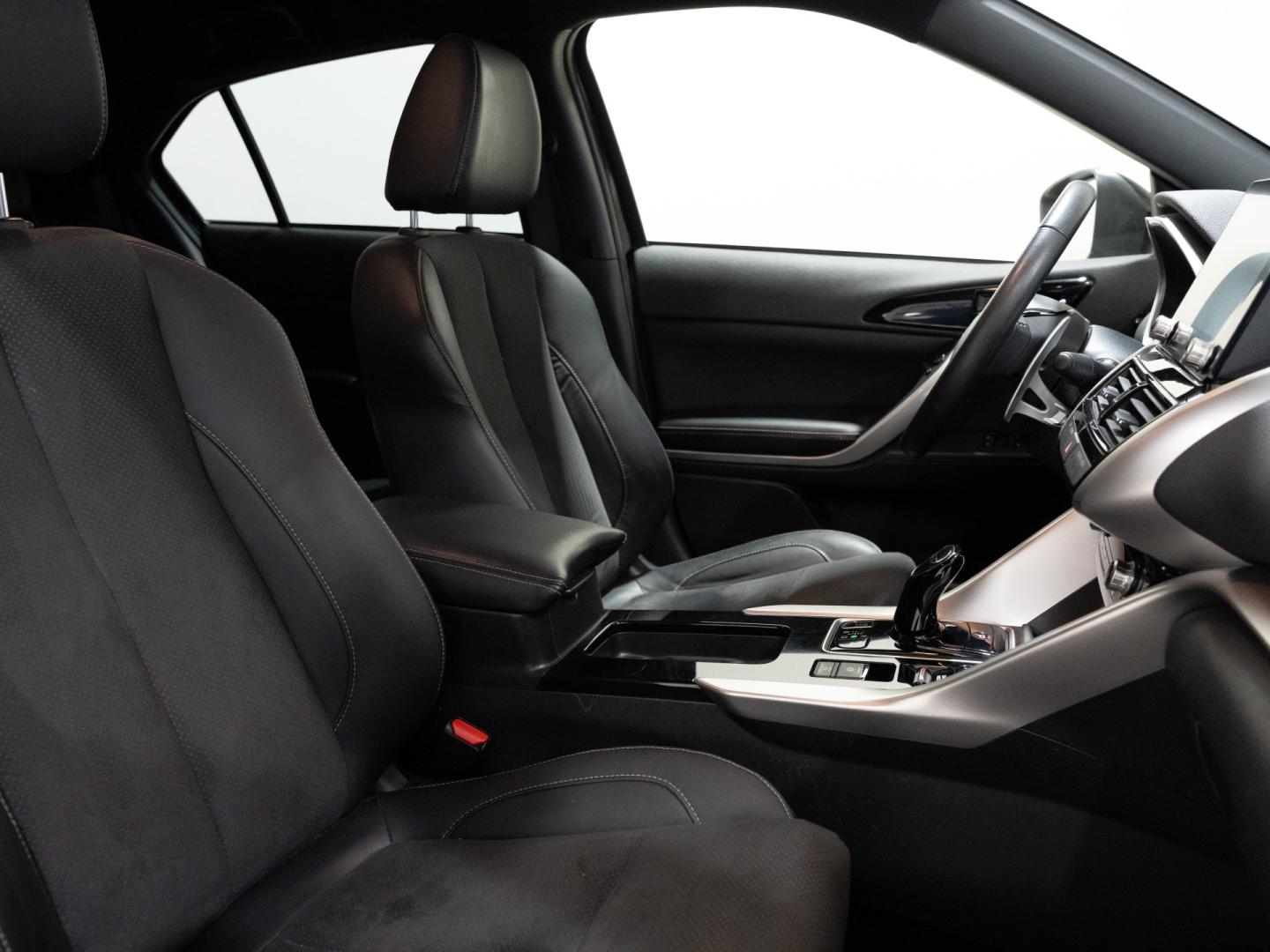 Mitsubishi Eclipse Cross 2.4 PHEV Kaiteki Auto 4WD