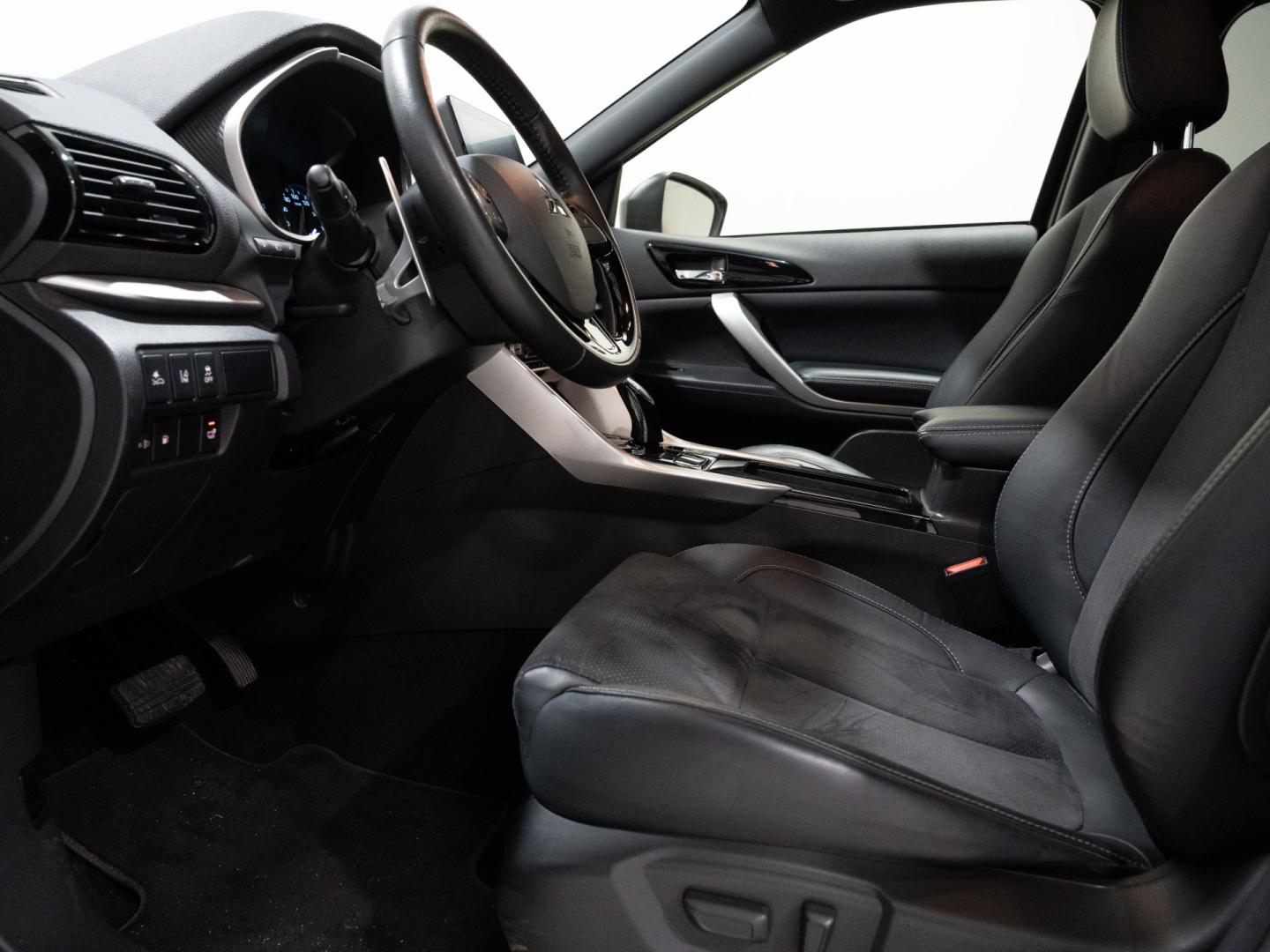 Mitsubishi Eclipse Cross 2.4 PHEV Kaiteki Auto 4WD