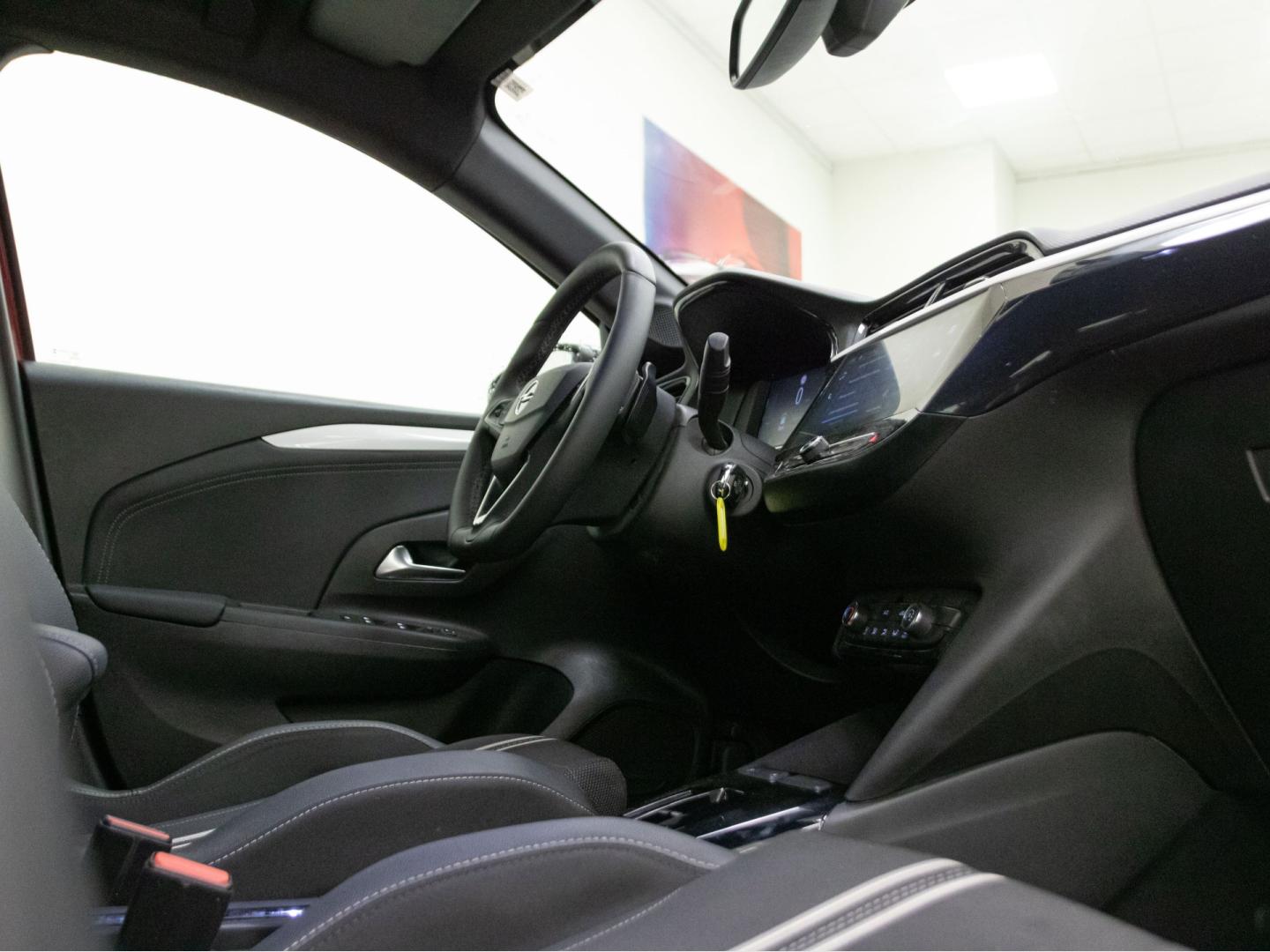 Opel Corsa 1.2T XHLHybrid 74kW GS eDCT