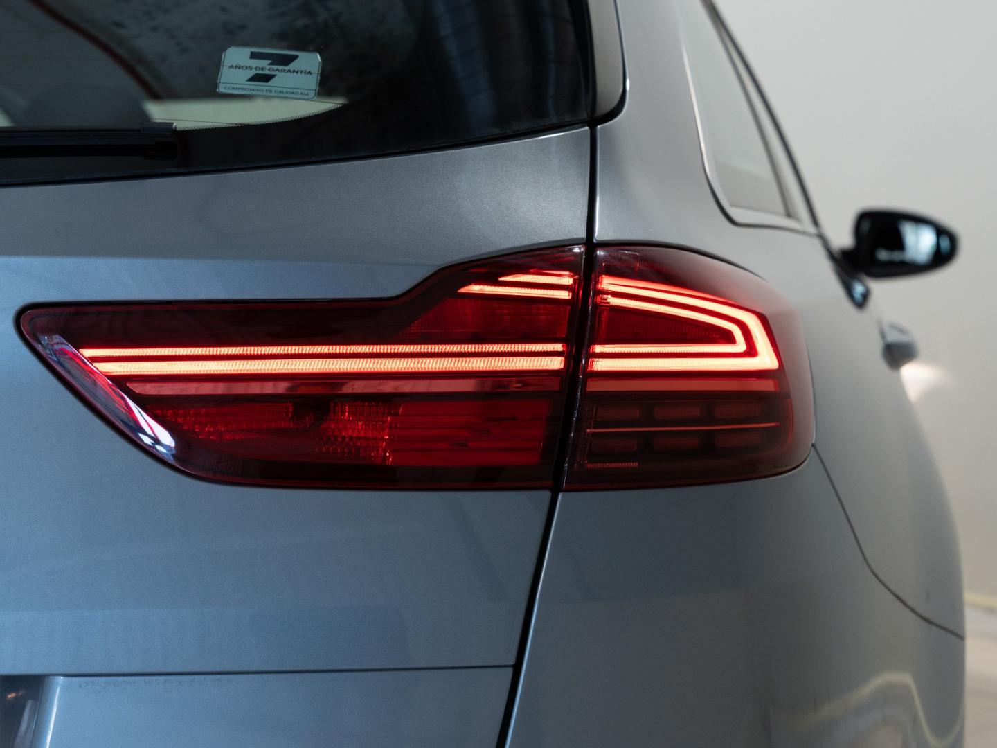 Kia Ceed Tourer Tourer 1.0 MHEV 74kW (100CV) Drive DCT