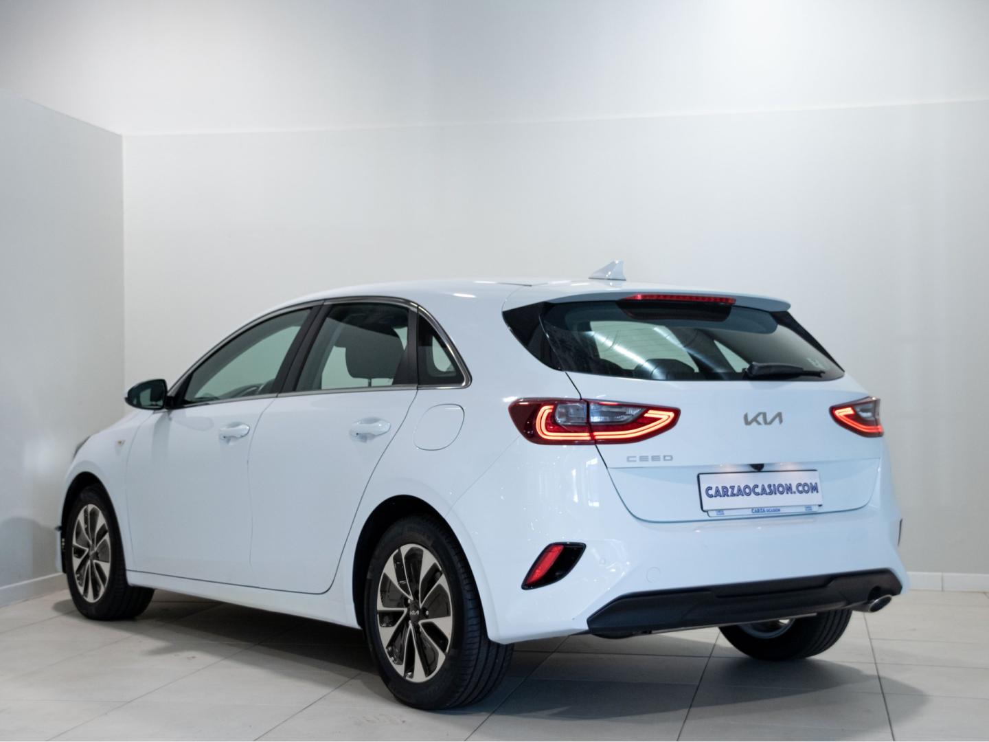 Kia Ceed 1.0 T-GDi 74kW (100CV) Drive