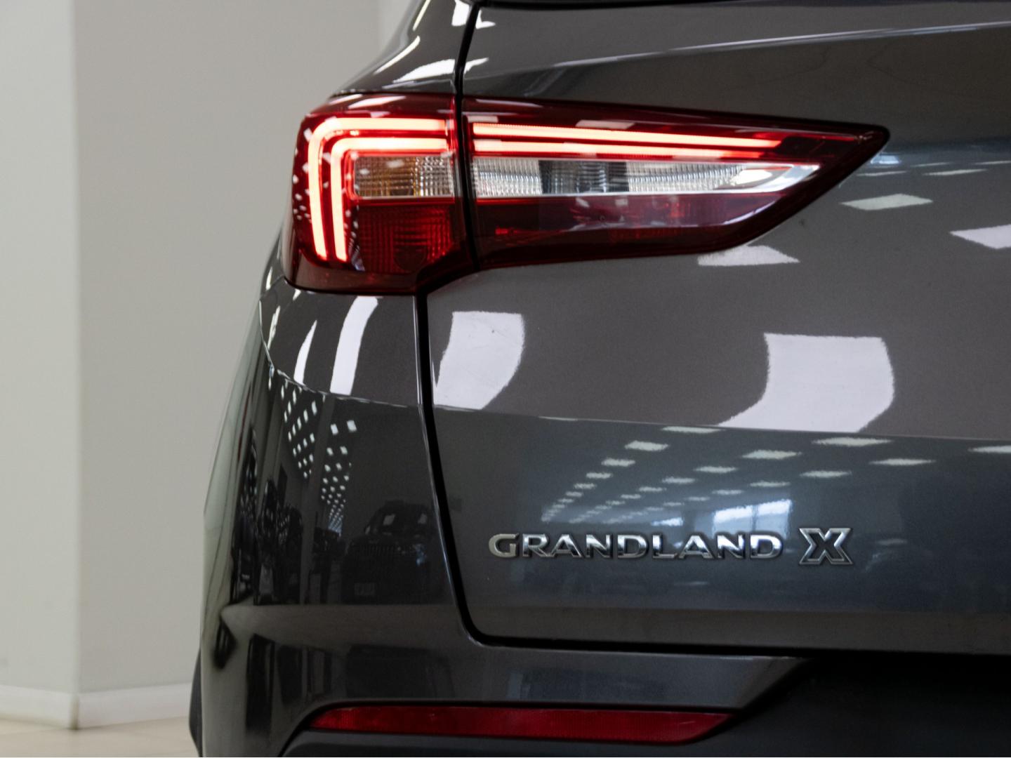 Opel Grandland X 1.2 Turbo 120 Aniversario