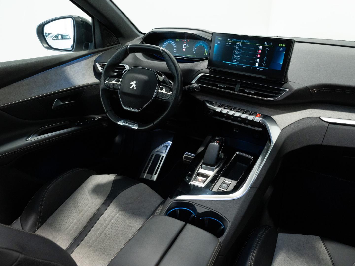 Peugeot 3008 Plug-in Hybrid 225 e-EAT8 GT