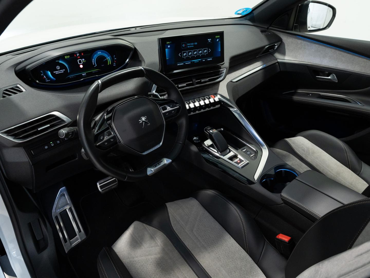 Peugeot 3008 Plug-in Hybrid 225 e-EAT8 GT