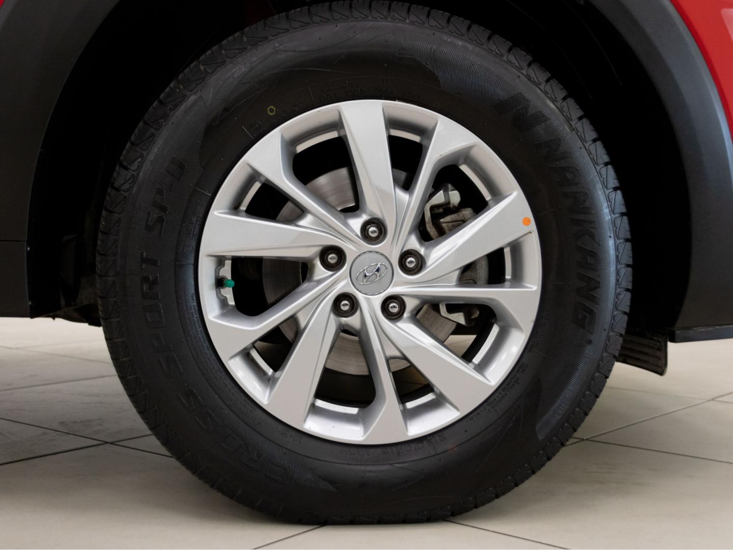 Hyundai Tucson 1.6 CRDI 85kW (116CV) 48V SLE 4X2