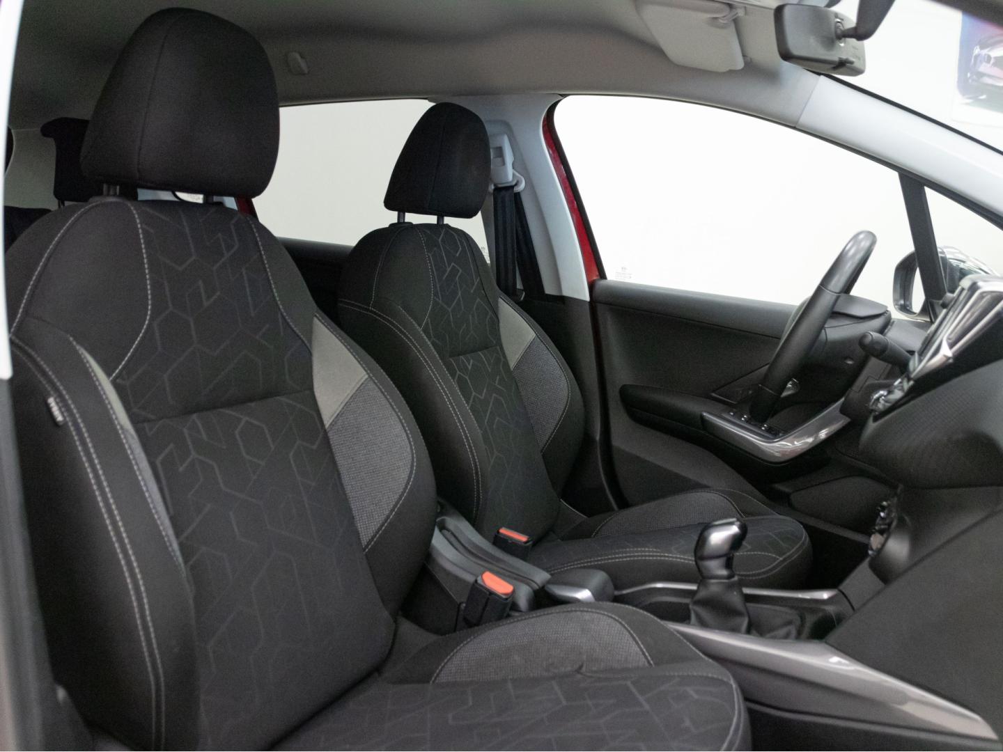 Peugeot 2008 Style 1.6 BlueHDi 73KW (100CV)