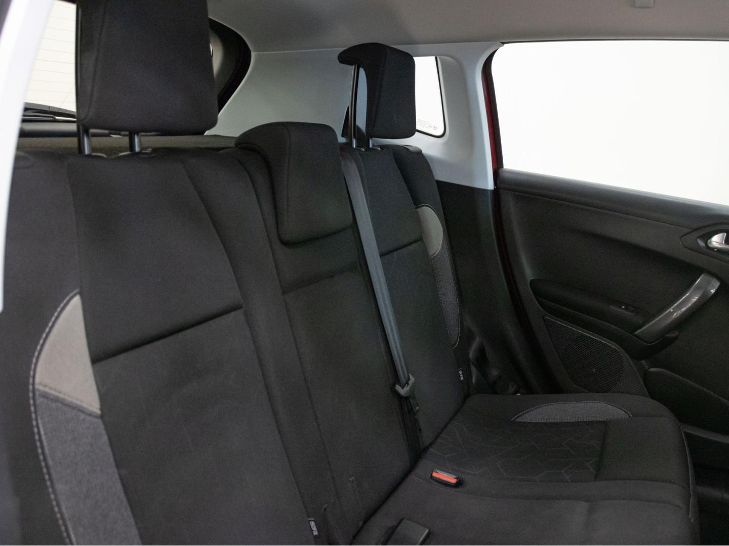 Peugeot 2008 Style 1.6 BlueHDi 73KW (100CV)