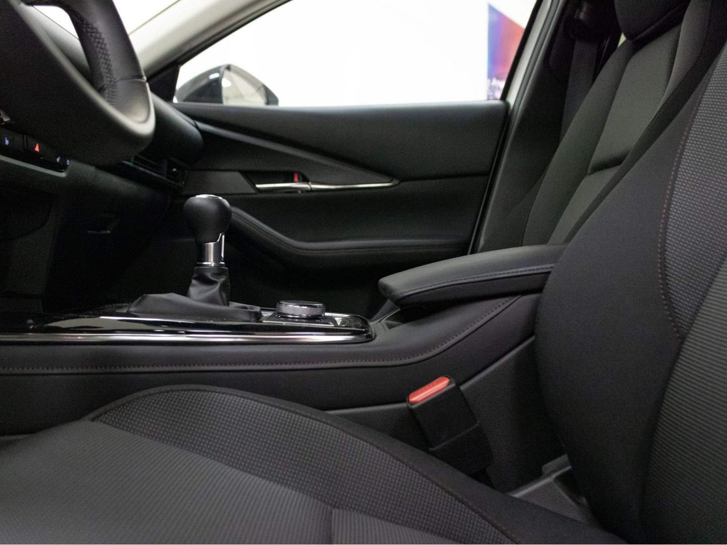 Mazda CX-30 e-SKYACTIV G Homura