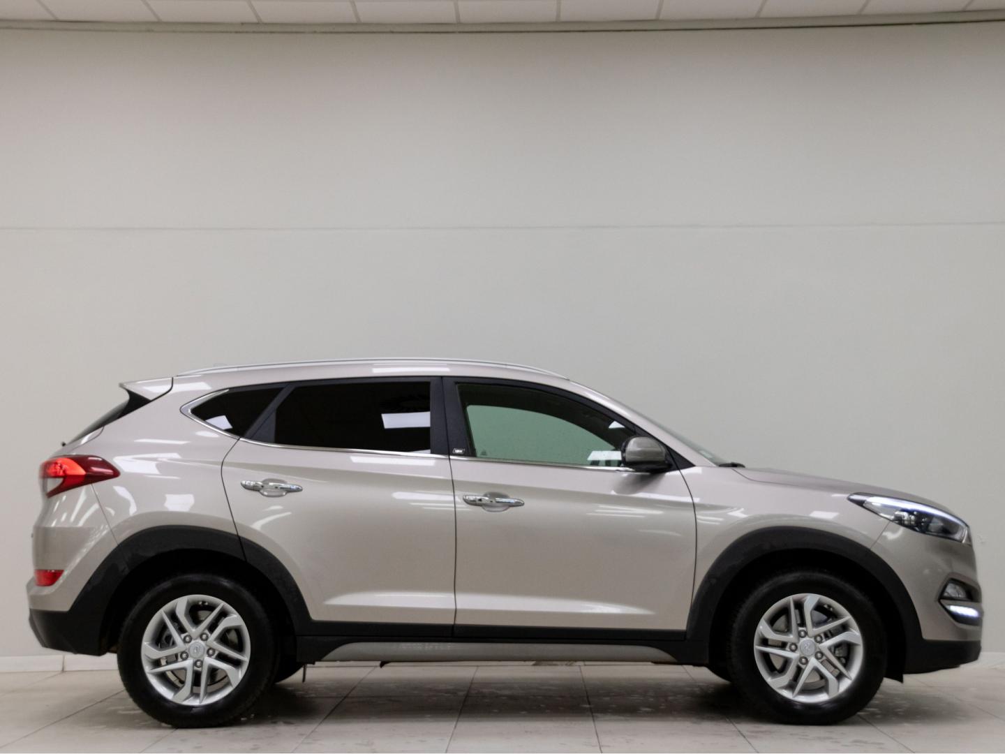 Hyundai Tucson 1.6 GDi BlueDrive Essence 4x2