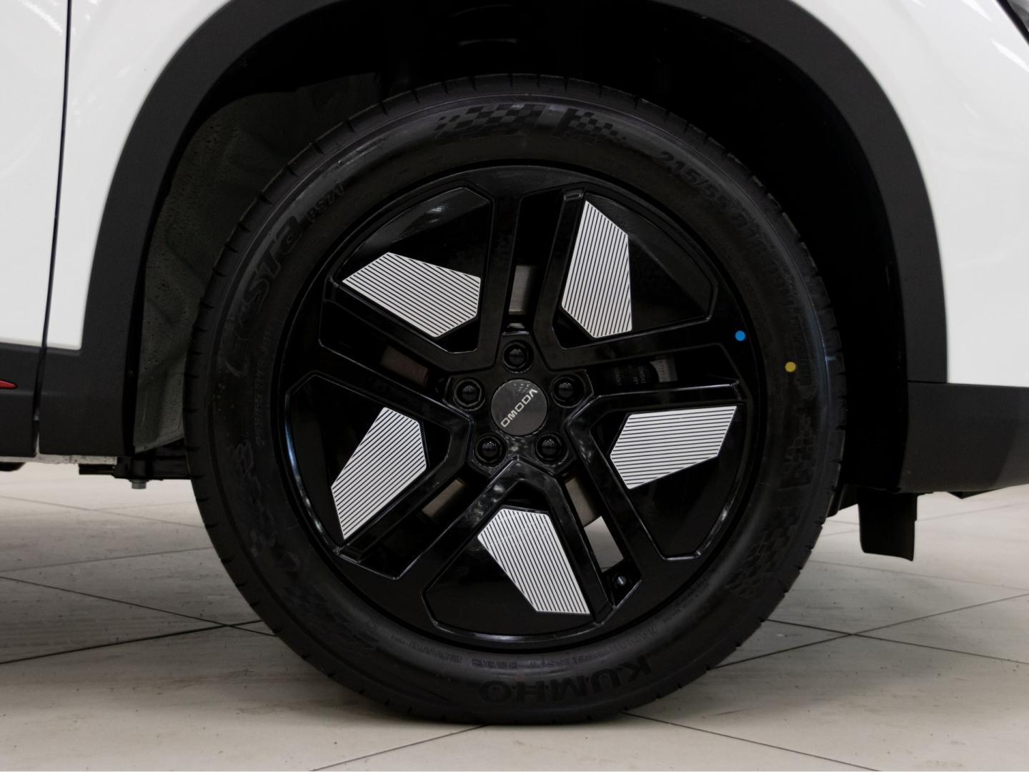 Omoda 5 MY25 - Premium 1.6 TGDI 108kW (145cv)