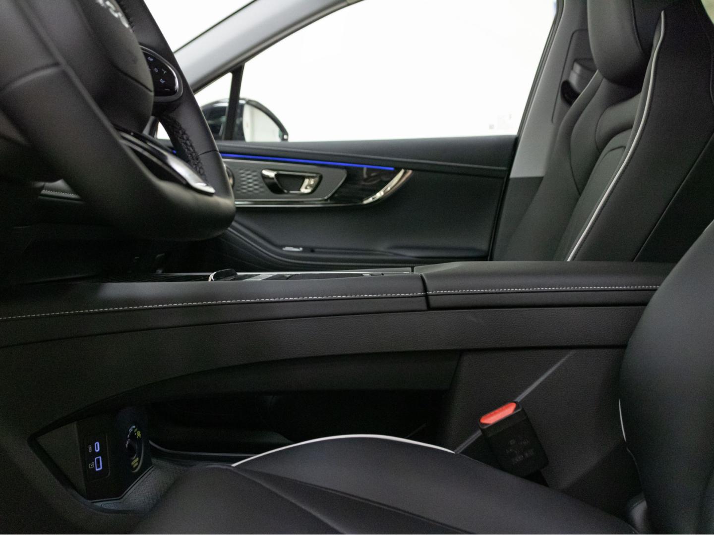 Omoda 5 MY25 - Premium 1.6 TGDI 108kW (145cv)