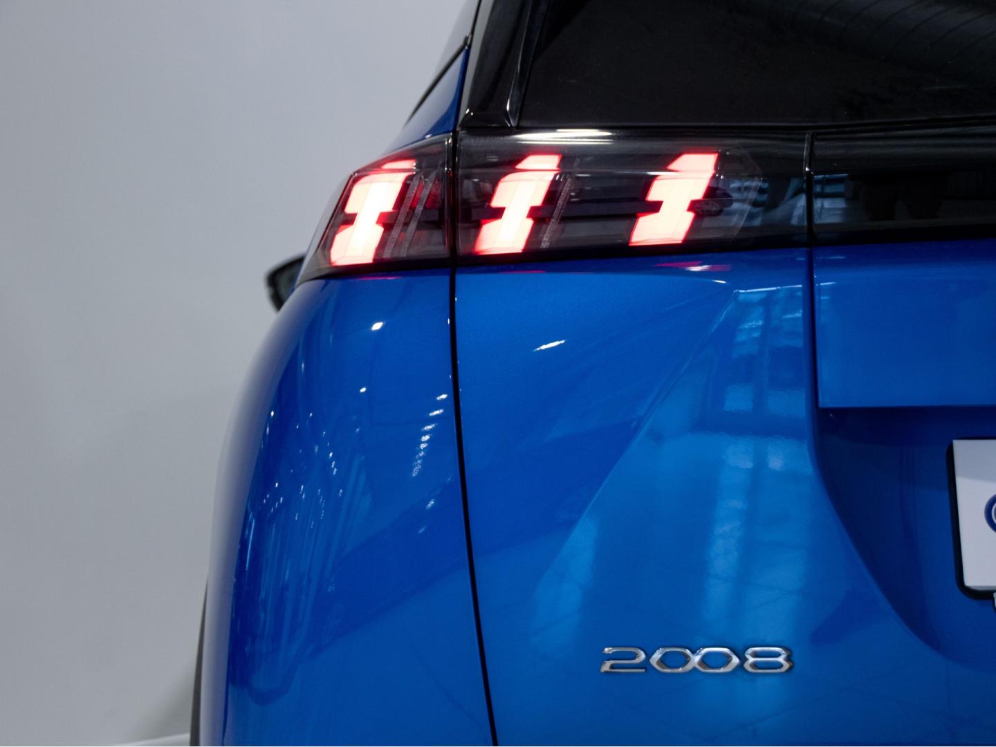Peugeot 2008 GT Puretech 130 S&S 6 Vel. MAN