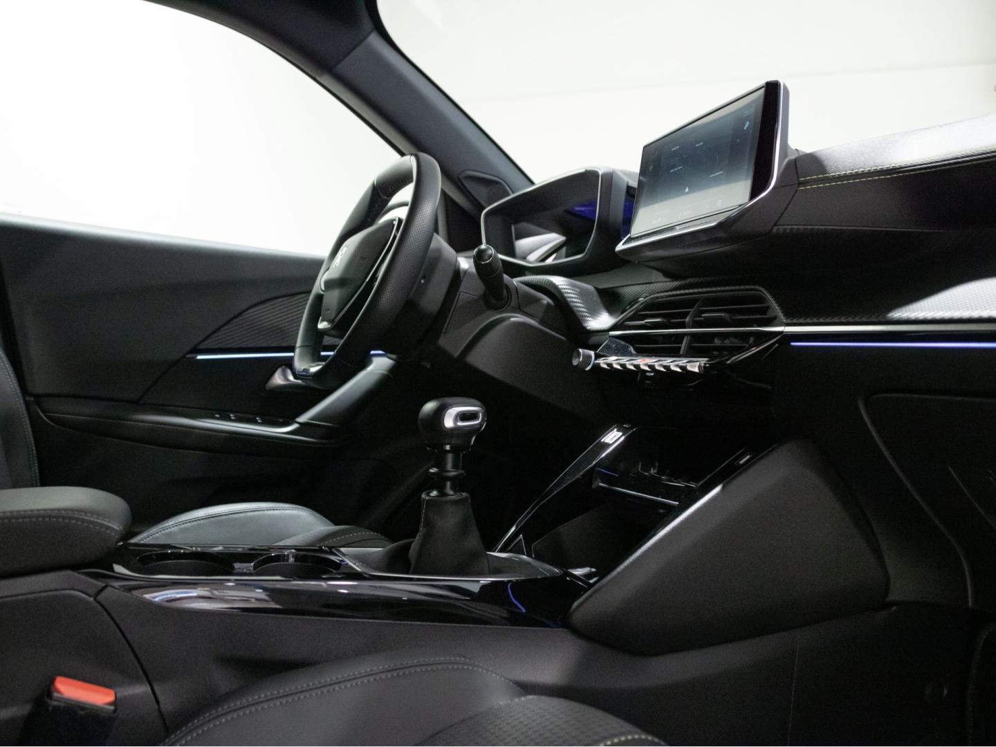Peugeot 2008 GT Puretech 130 S&S 6 Vel. MAN