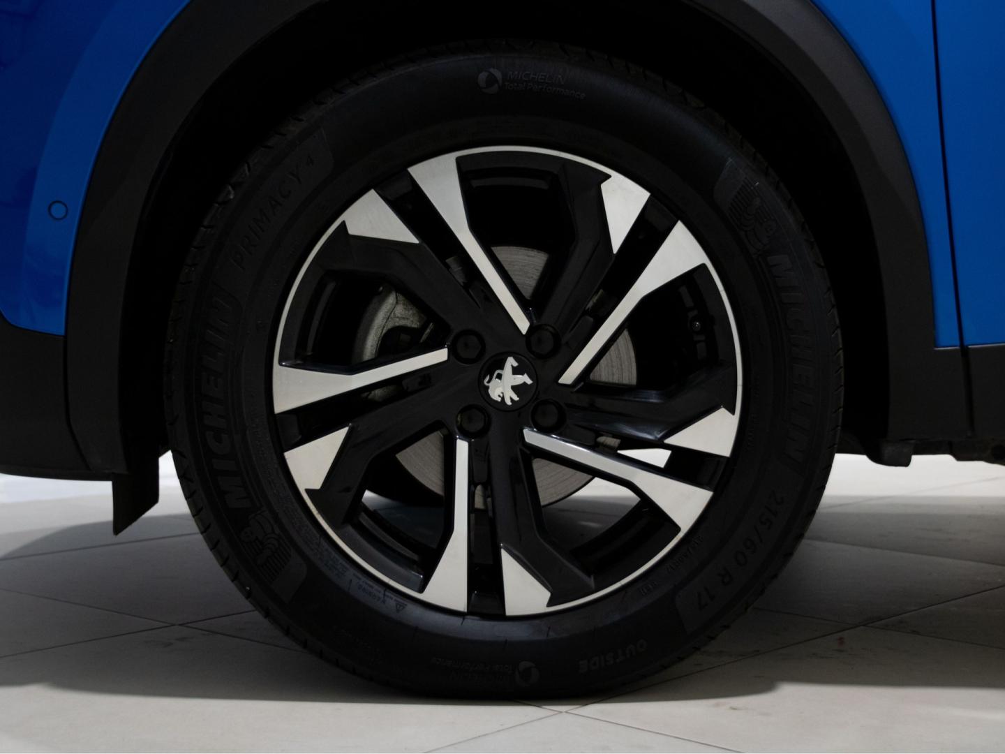 Peugeot 2008 GT Puretech 130 S&S 6 Vel. MAN