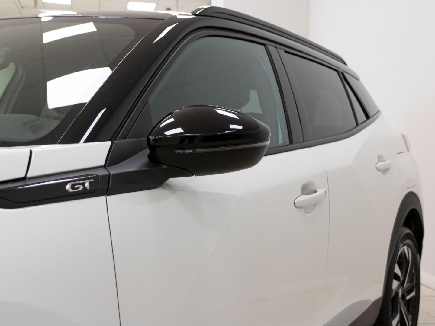 Peugeot 2008 GT Puretech 130 S&S EAT8