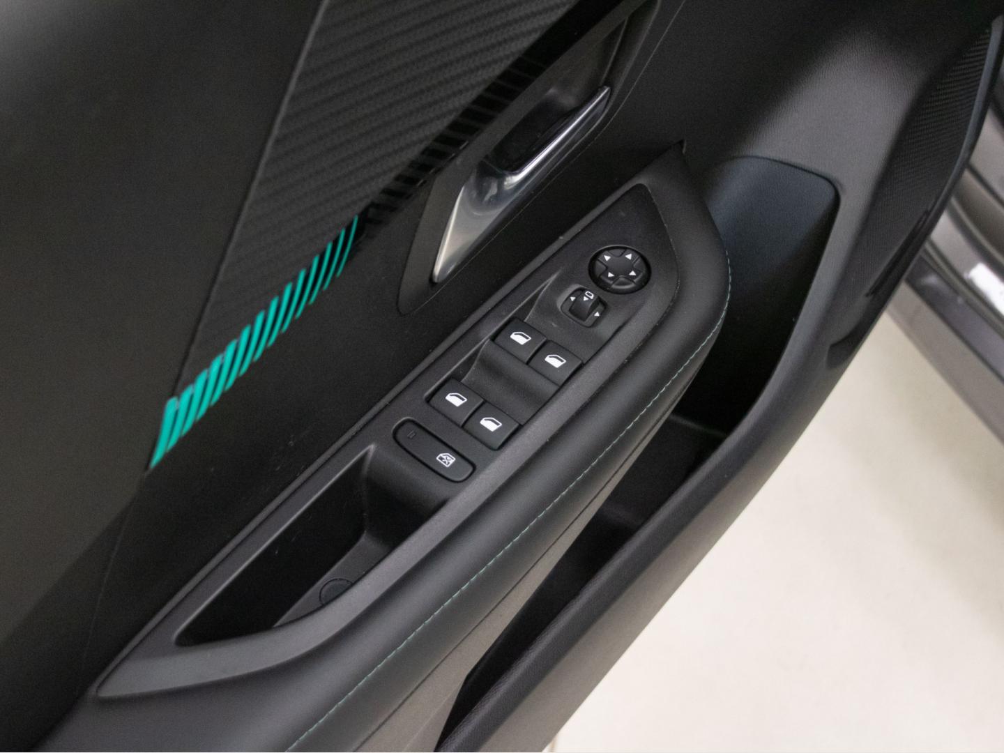 Peugeot 208 PureTech 73kW (100CV) EAT8 Allure
