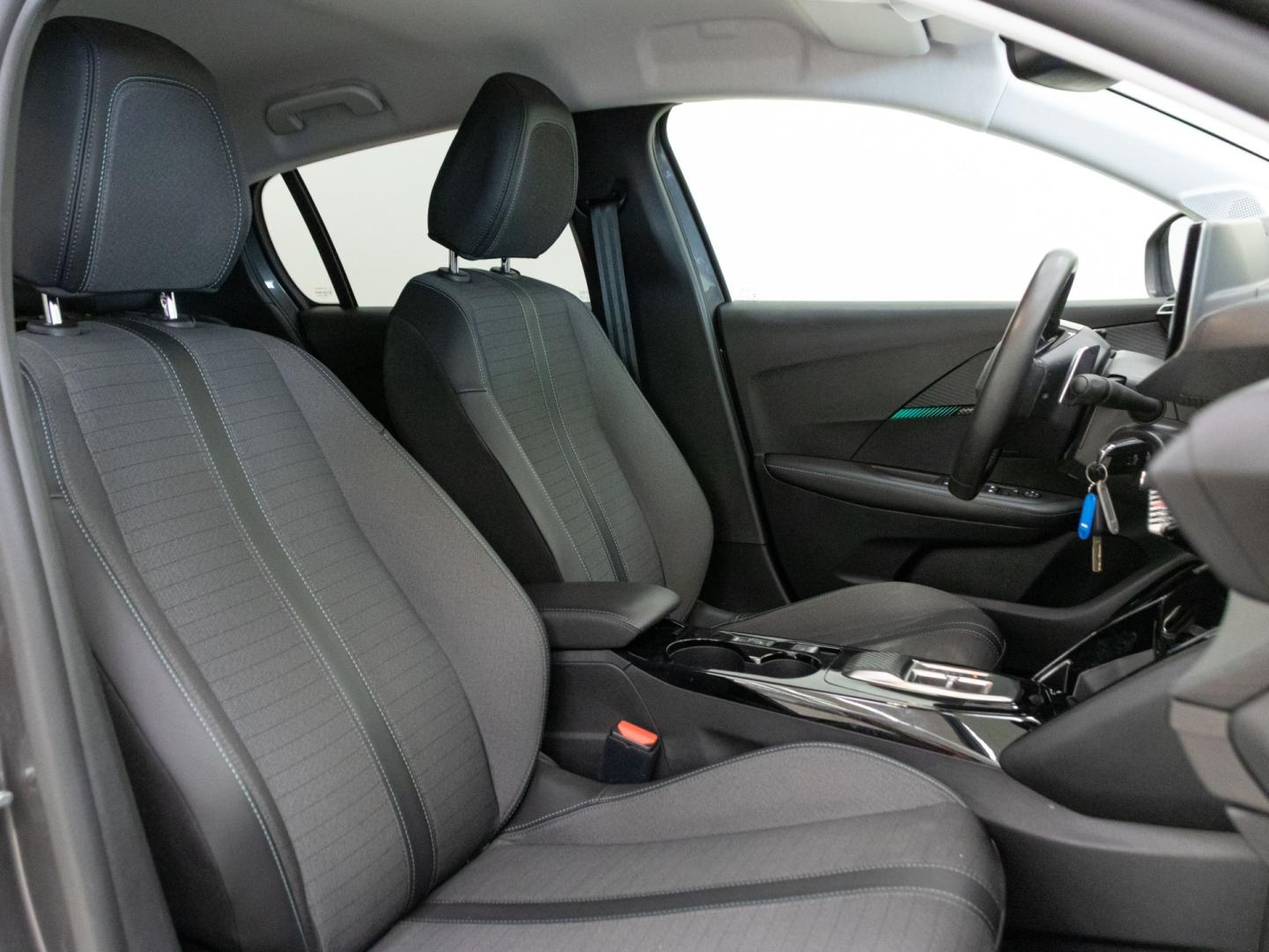 Peugeot 208 PureTech 73kW (100CV) EAT8 Allure