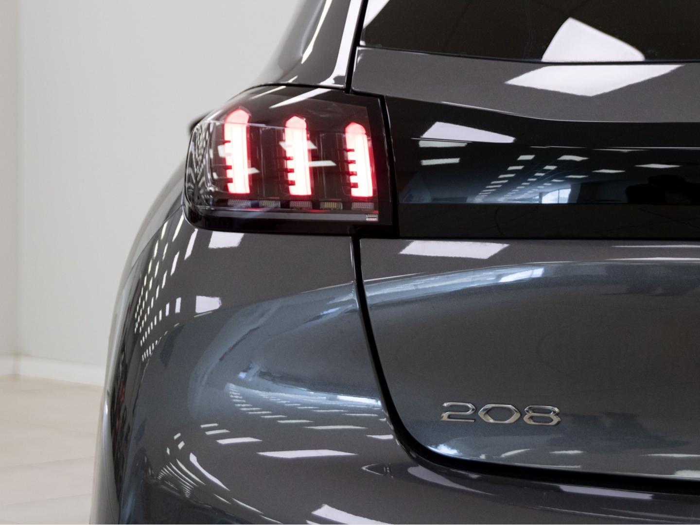 Peugeot 208 PureTech 73kW (100CV) EAT8 Allure