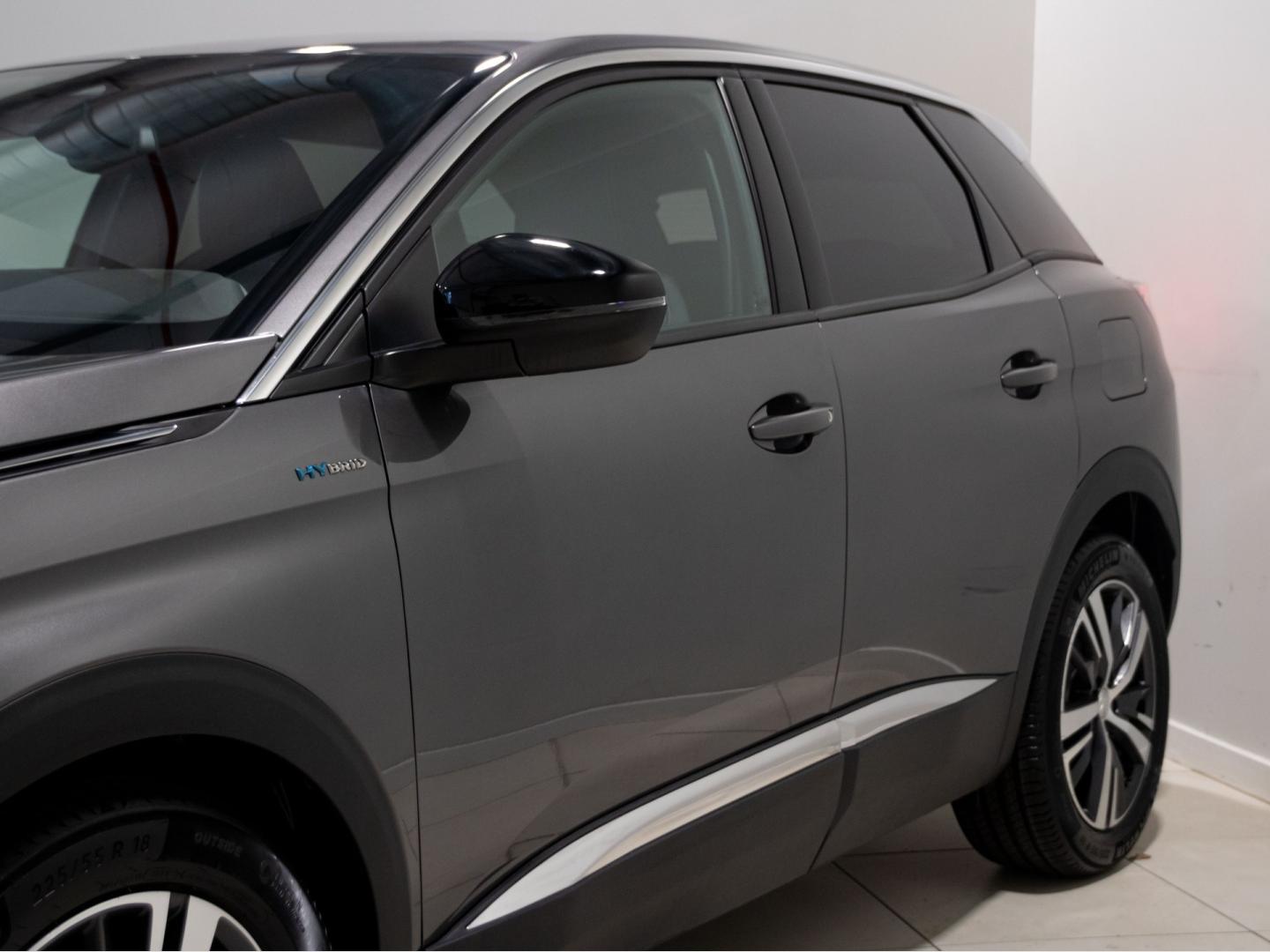 Peugeot 3008 Plug-in Hybrid 225 e-EAT8 Allure